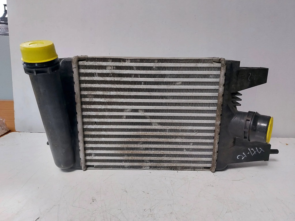 фото №1, Интеркулер 144613zu1b nissan pulsar 1.2