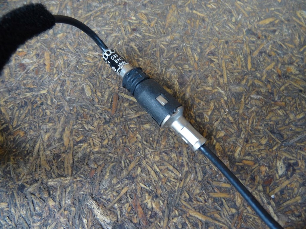 фото №7, Audi a3 8l lift антена дахова 8l0035548b 8l0035501g