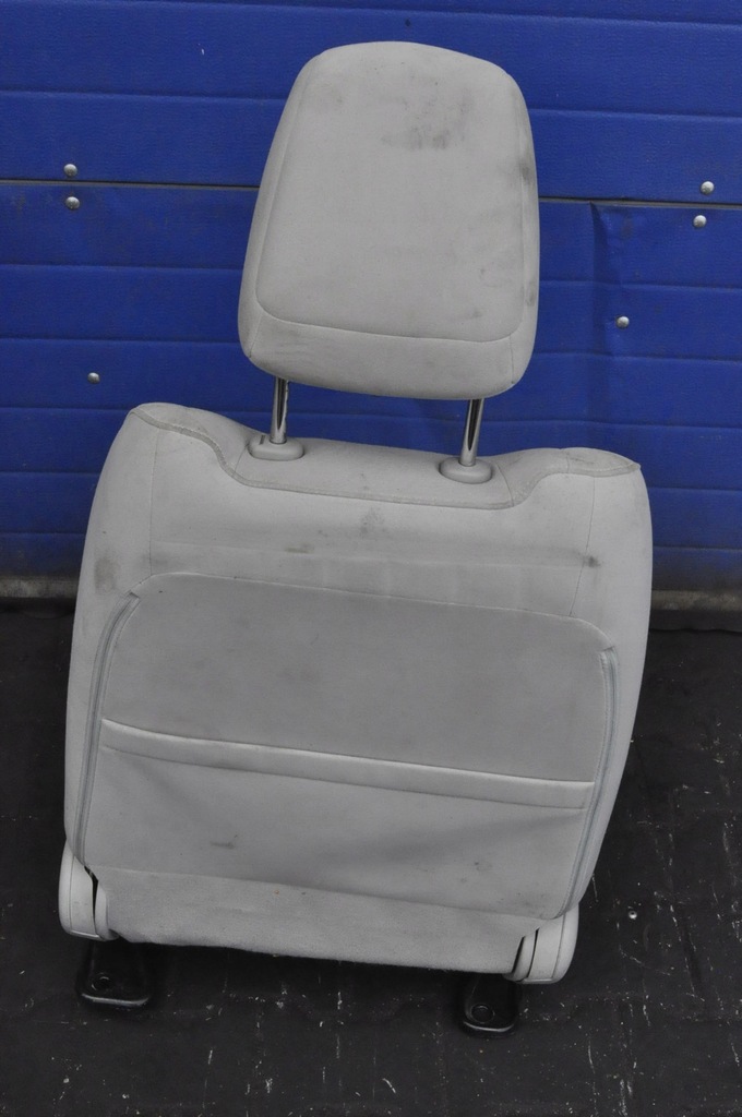 фото №11, Nissan leaf i ze0 сиденья заднее сиденье anglik