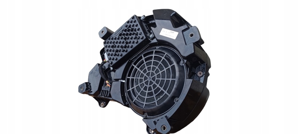 Купить Porsche cayenne 2 7p 2010-17 динамик сабвуфер 7p5035481d оригинал