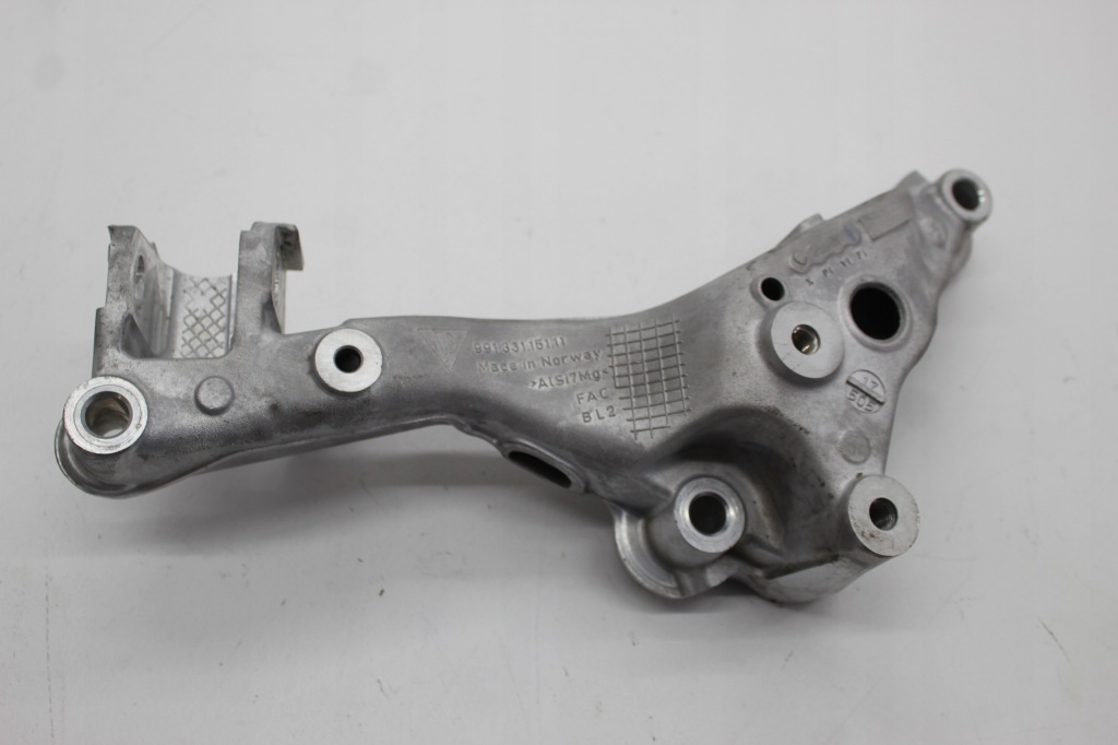 фото №1, Porsche 911 991 lift кронштейн подвеска задняя левый 99133115111