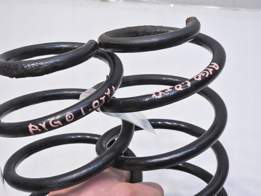 фото №3, Пружины задняя toyota aygo i