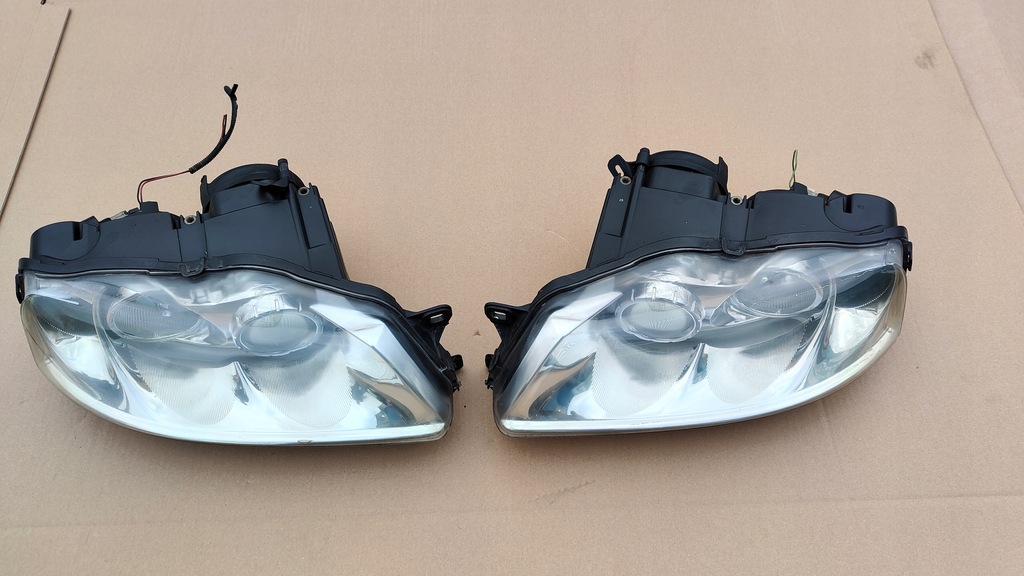 фото №1, Alfa romeo 166 комплект лампа. ксенон. lift 2003-2007