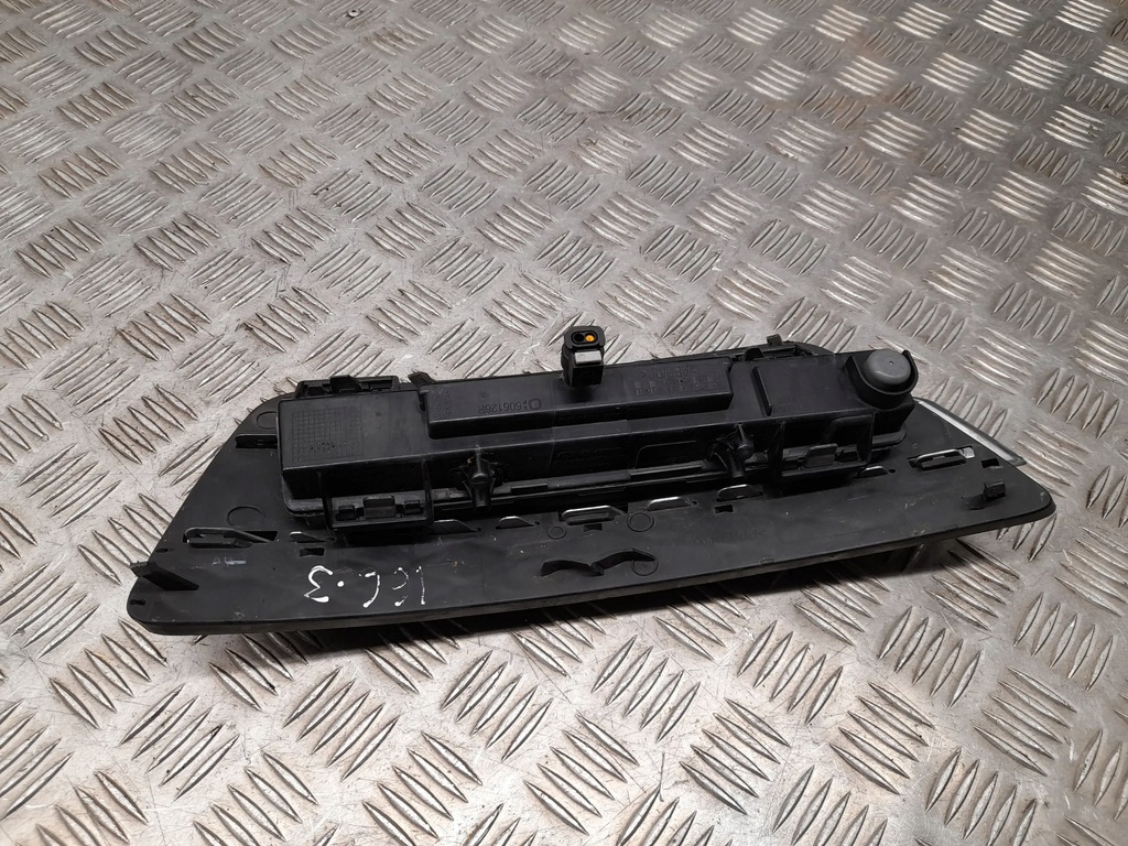 фото №8, Mercedes gl x166 a1668201456 лампы противотуманные