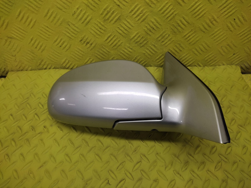 фото №1, Kia cerato зеркало наружное правое 5 pin