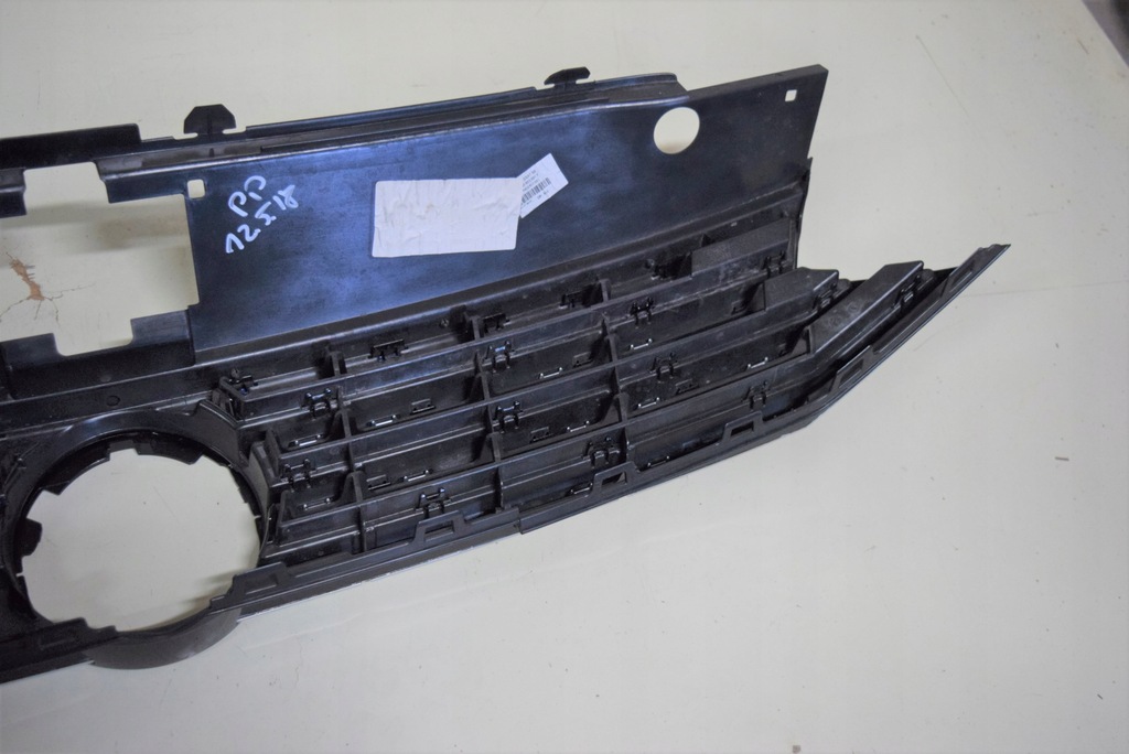 фото №9, Решётка радиатора решётка радиатора vw e-passat gte 3g0853653b 3g0853651