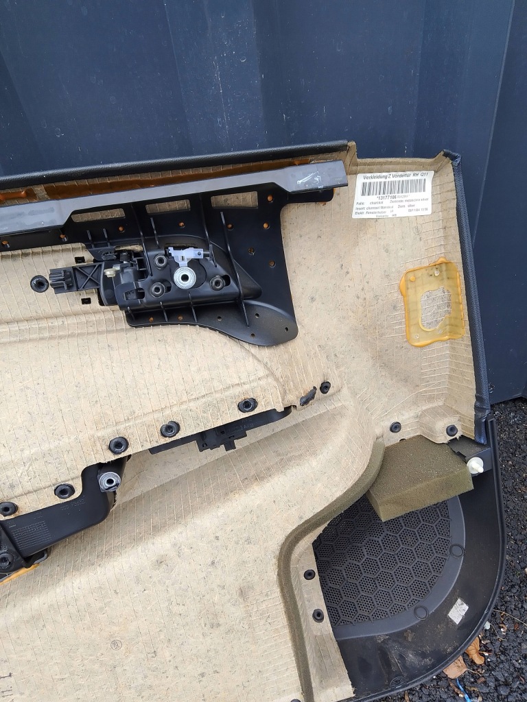 Купить Opel astra h обивка обшивка дверь правый перед 13177106