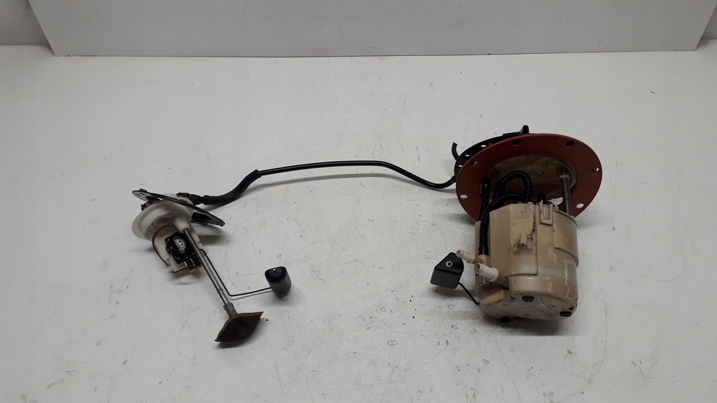 фото №1, Subaru legacy impreza 2.0d насос пального поплавок