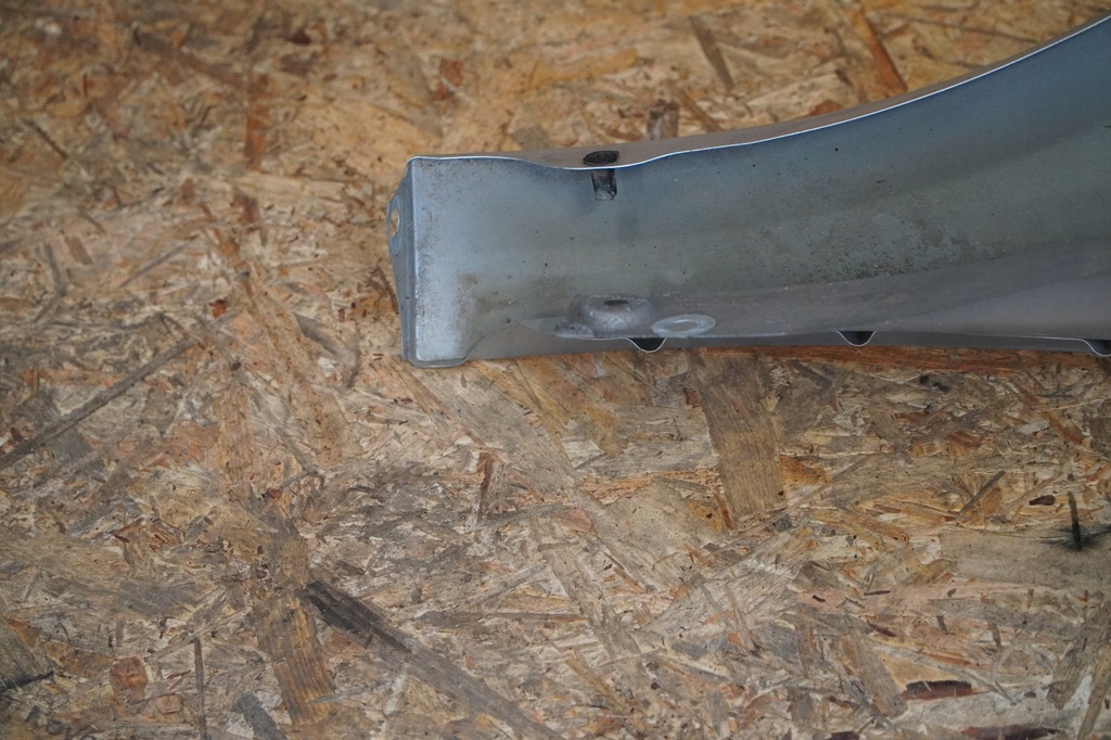 фото №10, Крыло кронштейн передние правый перед vw caddy iii 3 2k la7w 10- оригинал