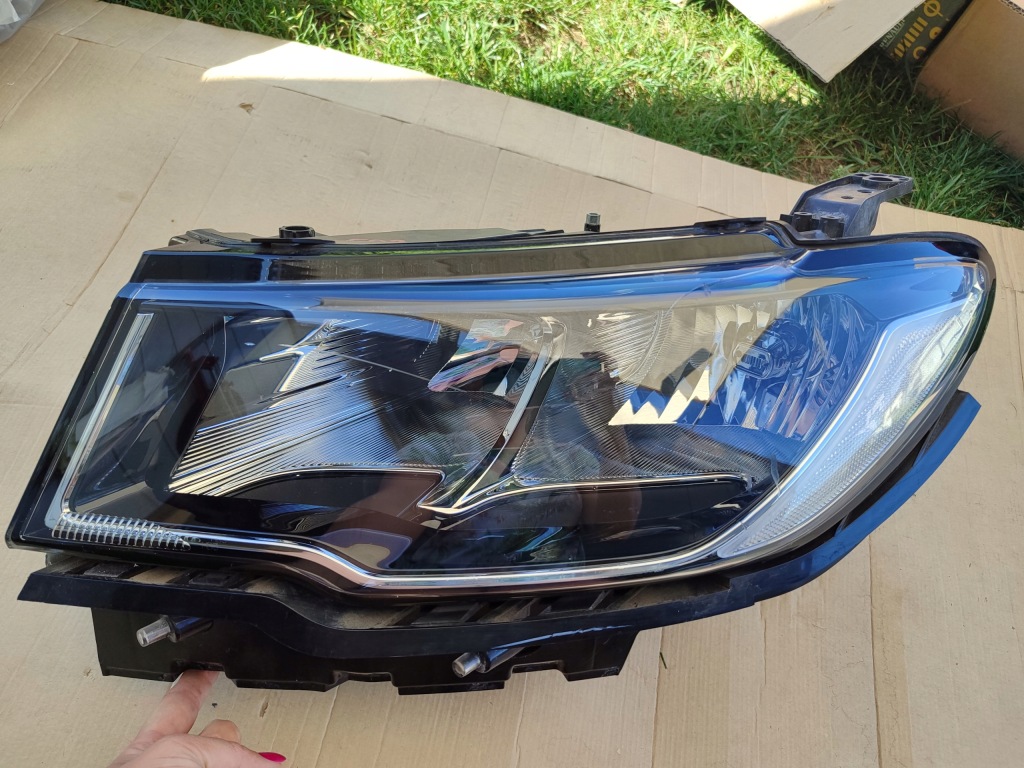 Купить Фара левая перед jeep compass 2 p55112709ae
