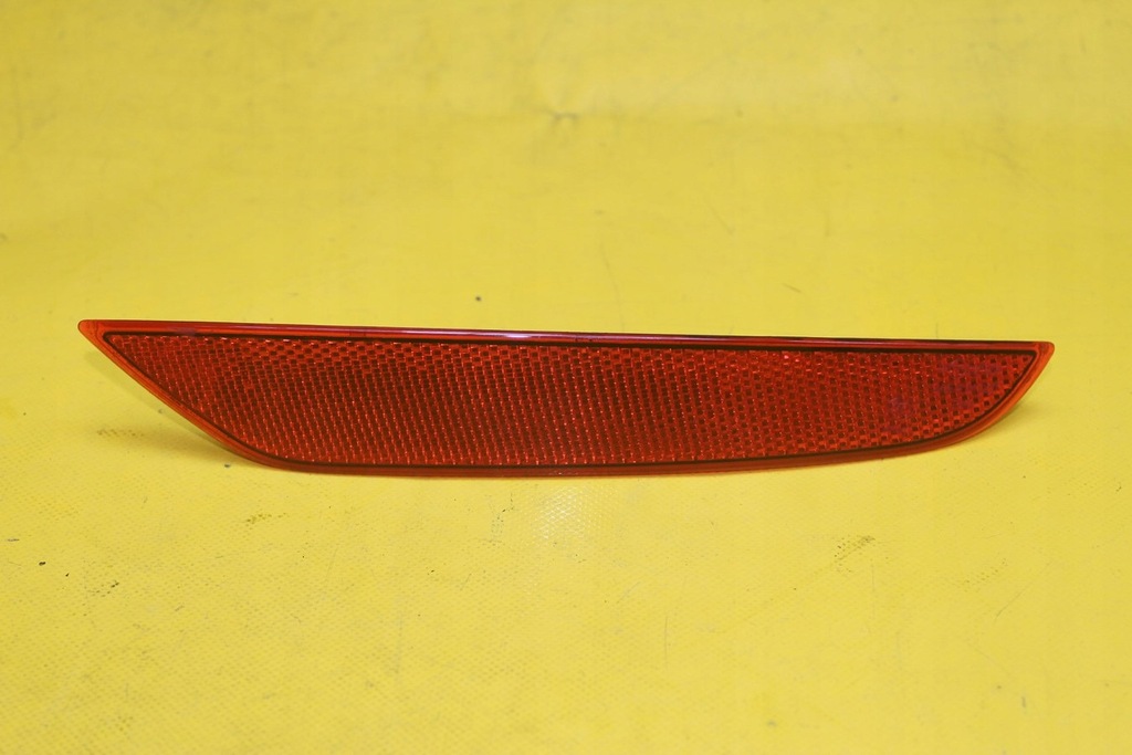 фото №1, Відбивач бампера правий задня golf vi 5k0945106g