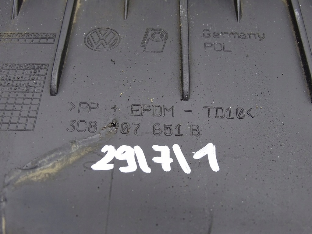 фото №8, Спойлер накладка бампера перед vw passat cc