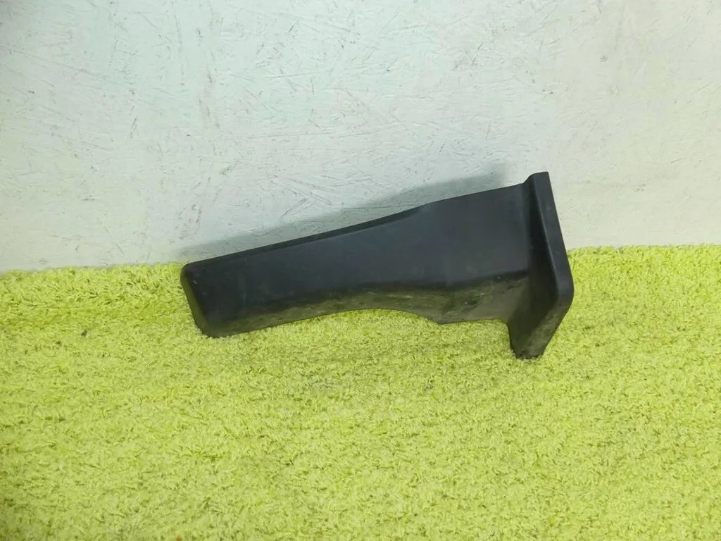 фото №1, Поріг молдинг права dodge ram 1500 17- оригінал