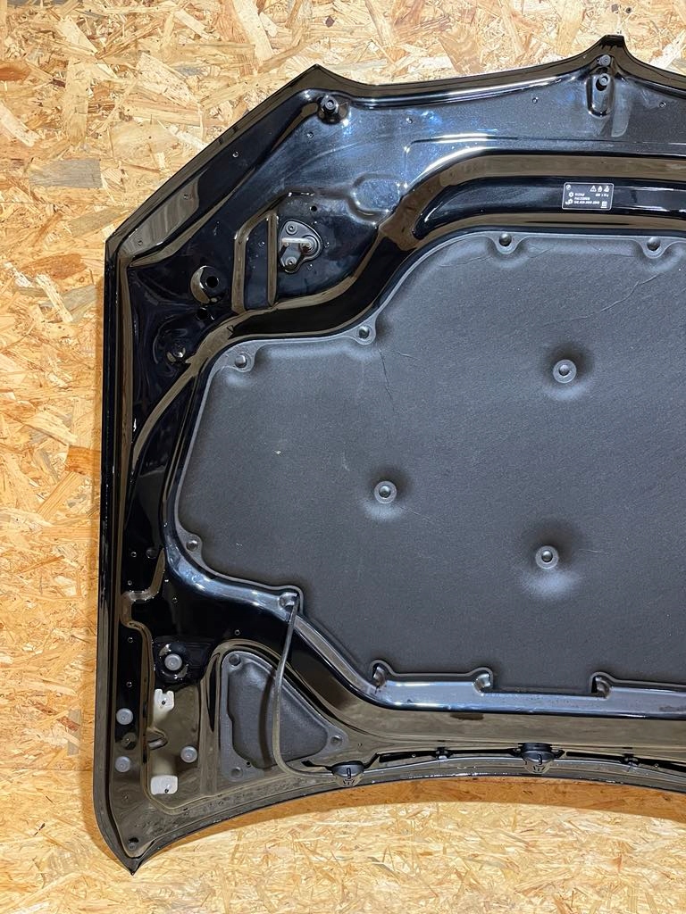 Капот кришка двигуна bmw x5 g05 x6 g06 475 чорний  sapphire металік 23r oem Зі Шроту