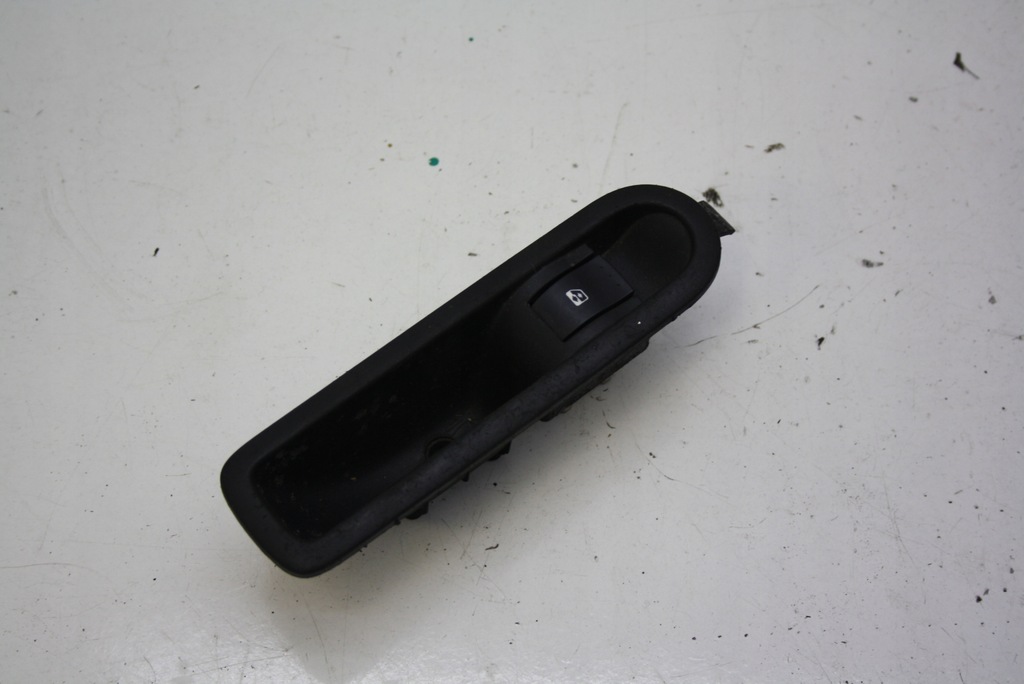 фото №1, Переключатель стекло правый левый задняя renault scenic ii megane ii 156013870