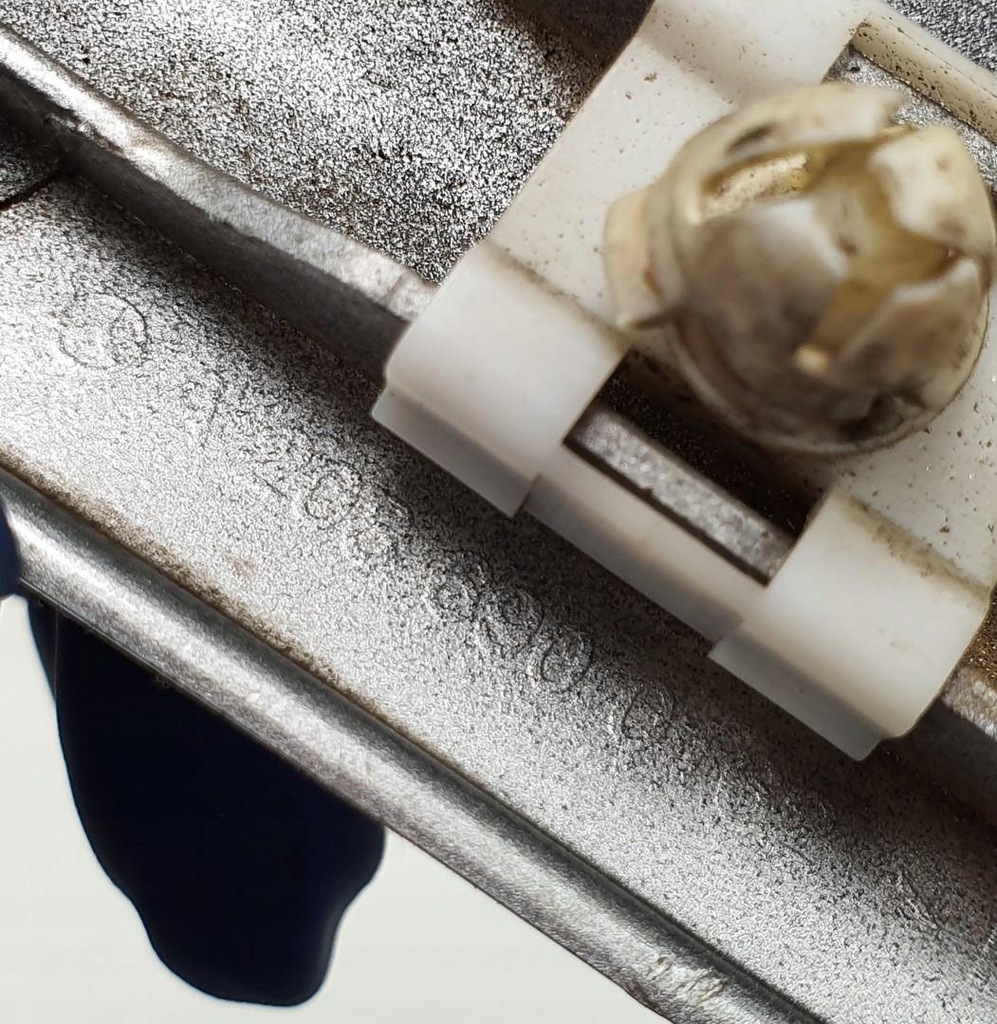 фото №5, Молдинг крила лівий перед mercedes w203