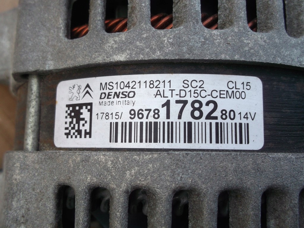 Citroen peugeot 1,2 thp генератор Оригинал