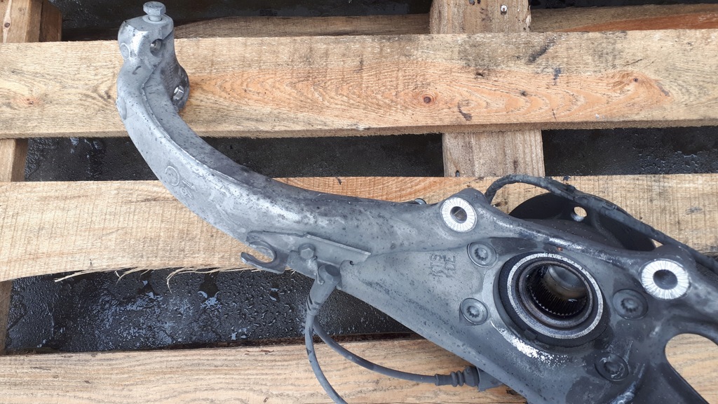 фото №12, S4 b8 поворотный кулак правая правый перед 3.0 tfsi s5 sq5