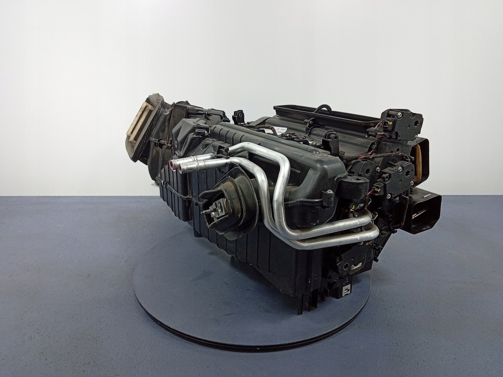 фото №5, Audi a4 b9 8w отопитель корпус eu 8w1816005l