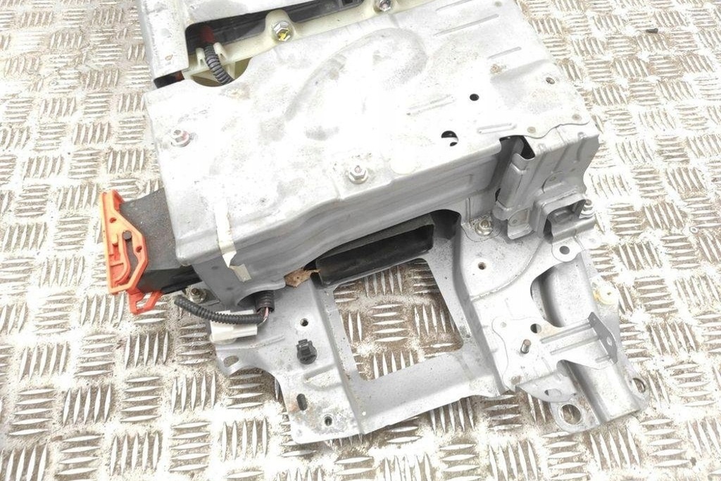 фото №8, Значок автомобиля toyota prius _w3_ g928047080 1.8l 2010