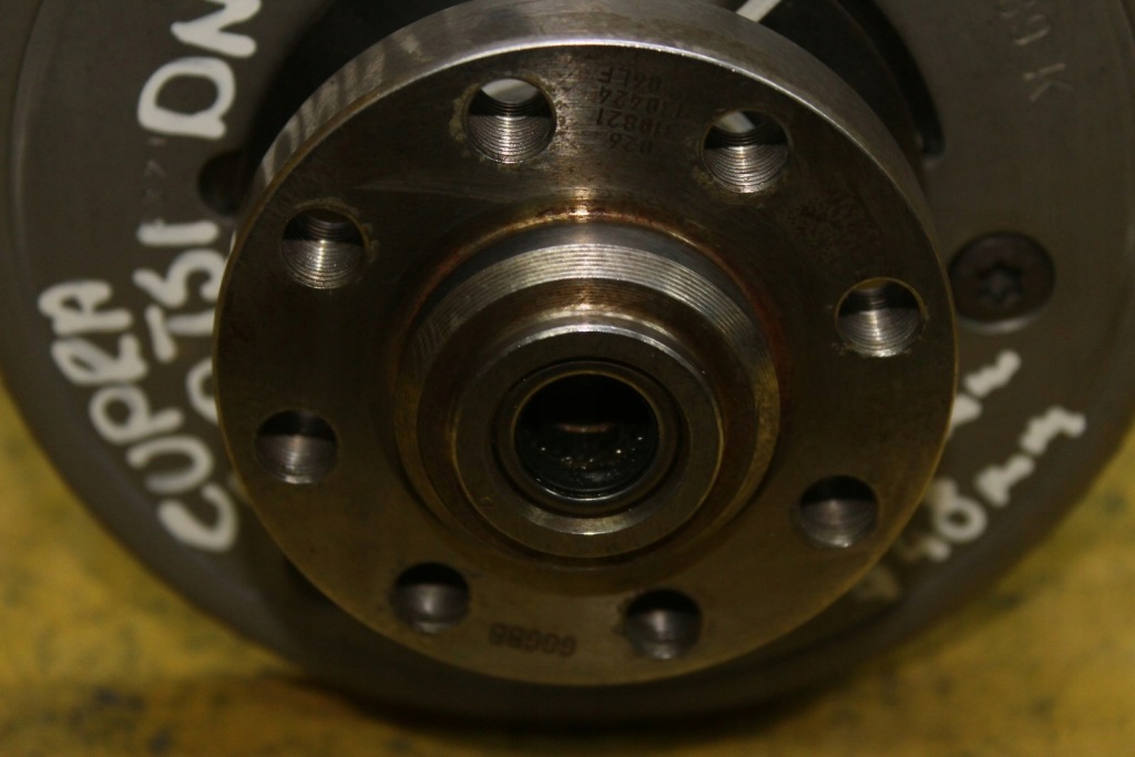 Купити Wał колінчастий cupra a4 a5 a6 2.0 tsi dnn 06lf