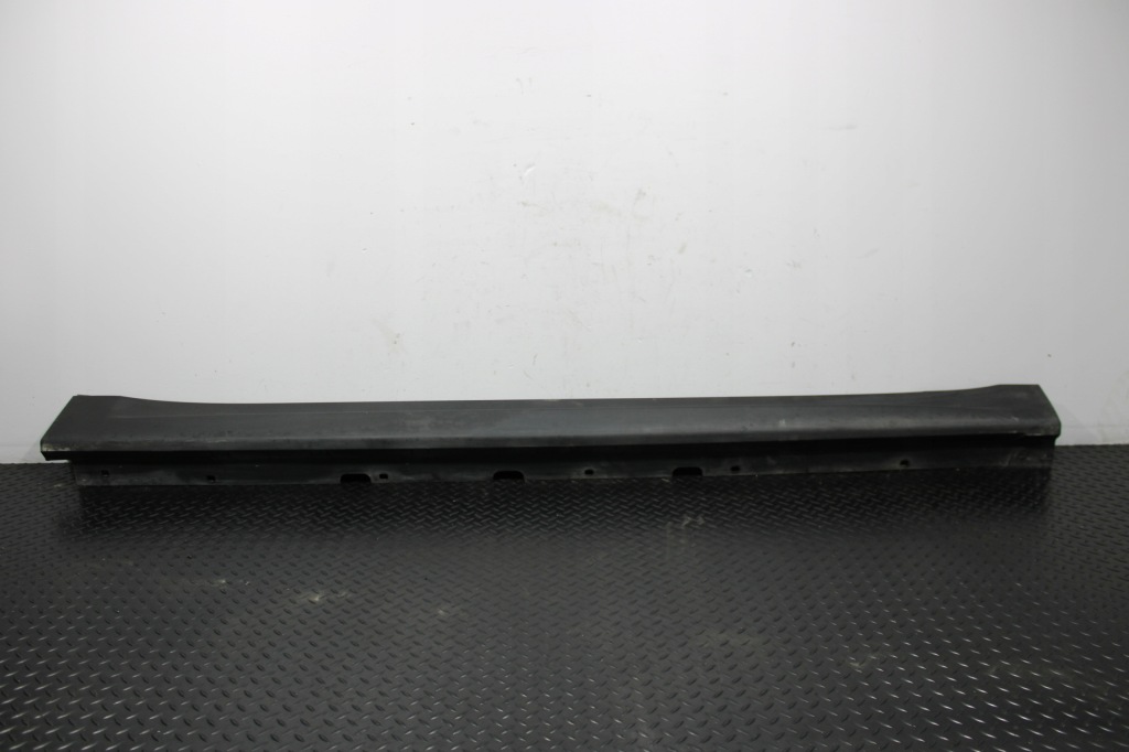 Купить Накладка порог порог правый  alfa romeo stelvio q4 156144348