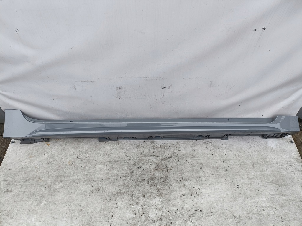 фото №1, Toyota corolla e21 молдинг порог правая 1h5