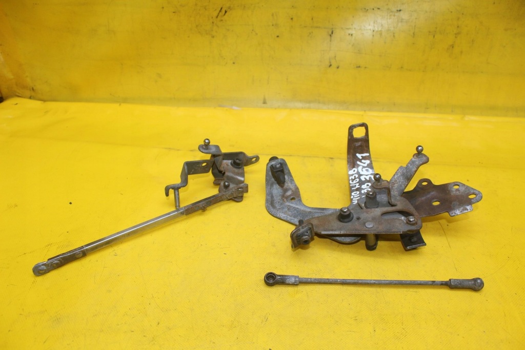 фото №1, Кронштейн тяга газа mercedes vito w638 2.3 b