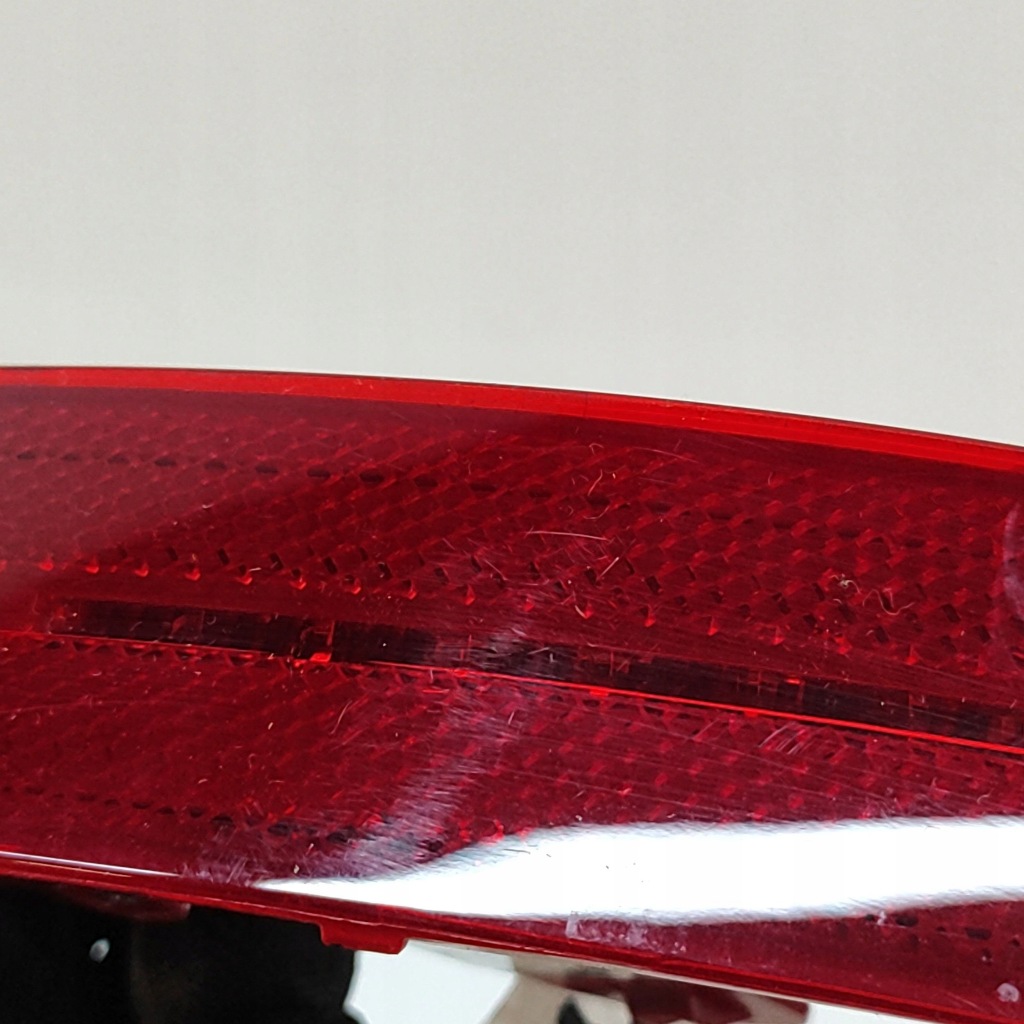 фото №7, Bmw x7 g07 2023 правая сторона отражатель лампы задний