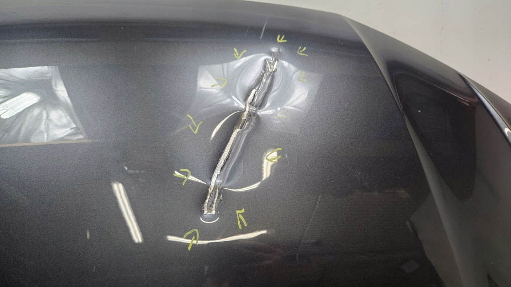 Капот кришка двигуна audi q5 2 80a оригінальна в Україні