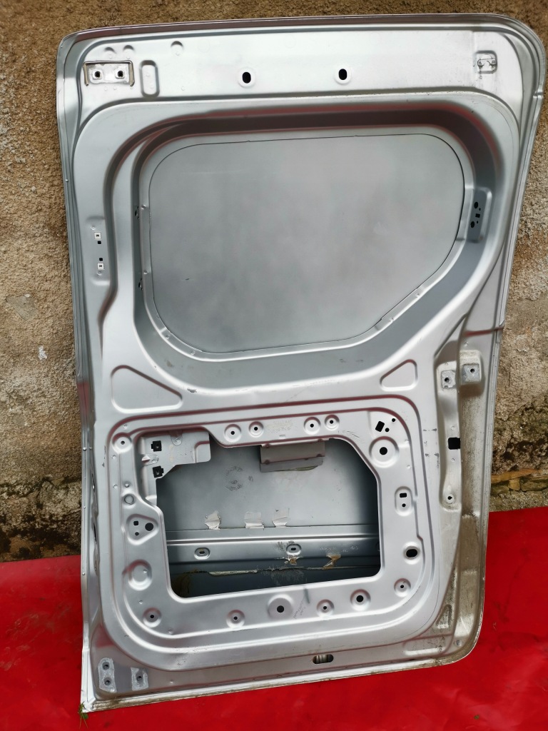 Купити Renault express двері правий задня задні праве 821540252r зсувні