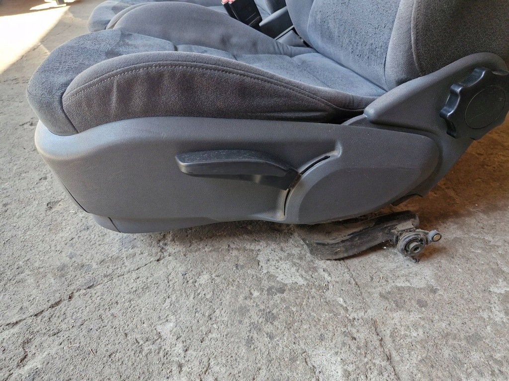 фото №8, Audi a3 s3 8l 1997 кожа алькантара сиденья / заднее сиденье / комплект