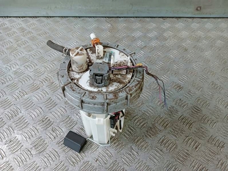 фото №1, Помпа насос топлива mitsubishi space star ii lift 1760a573