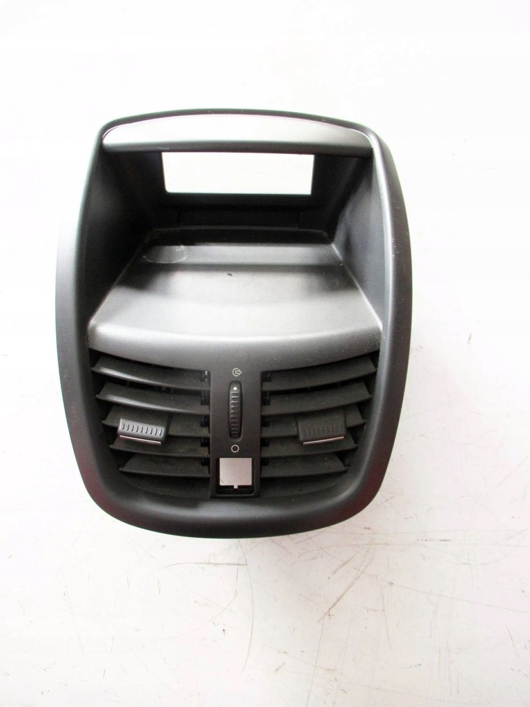 фото №1, Peugeot 207 панель средний решётки обдув