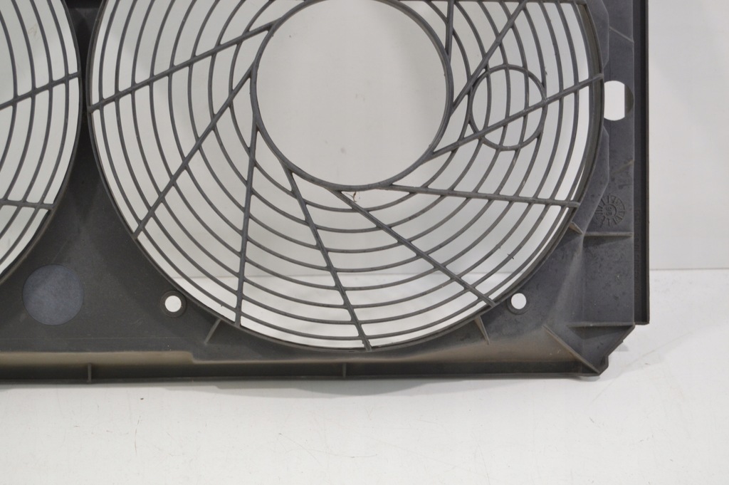 фото №4, Захист корпус вентиляторів mercedes r129 sl 1295051055