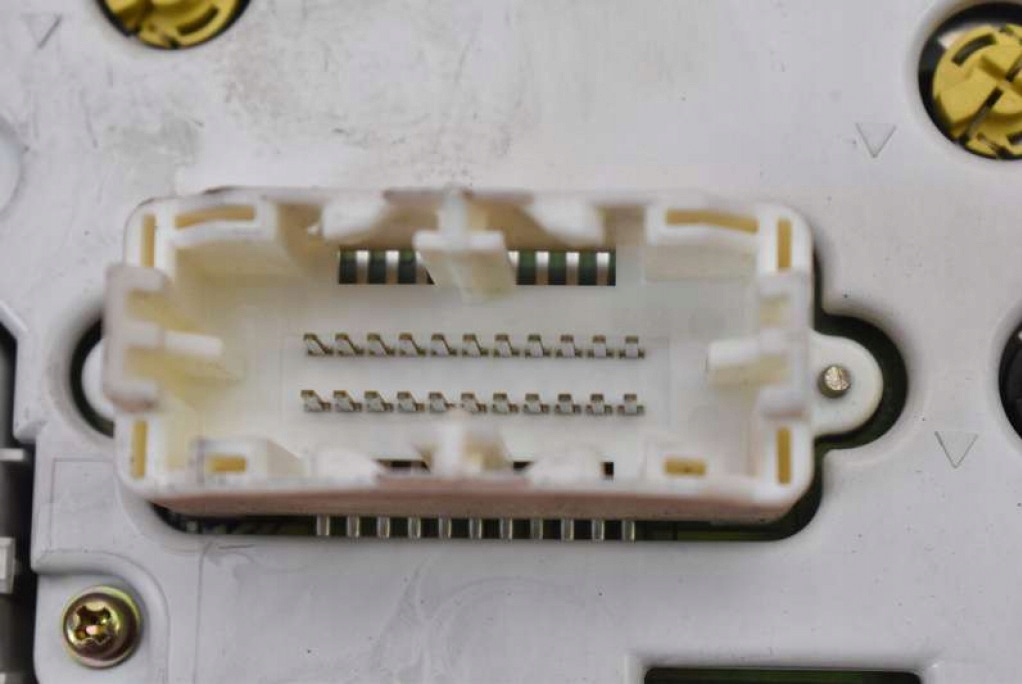 фото №12, Счетчик приборы eu 769316-420 mitsubishi outlander 1 i 2.0 16v 136 km 4x4