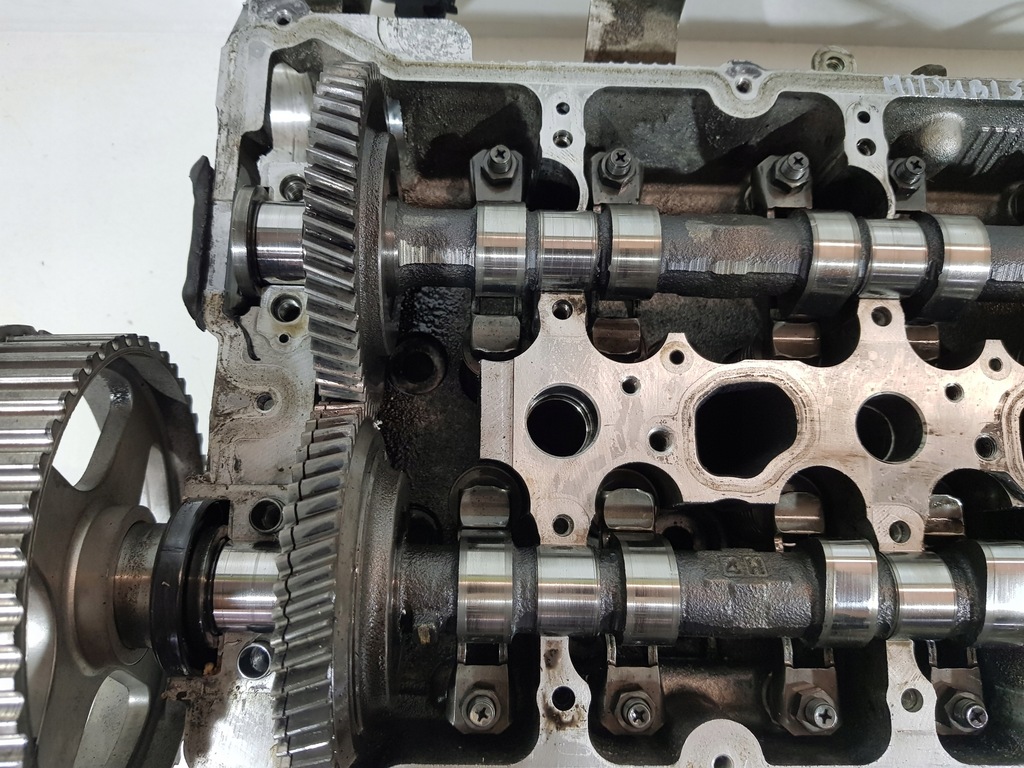 фото №8, Головка двигуна mitsubishi l200 2.5 did 4d56u