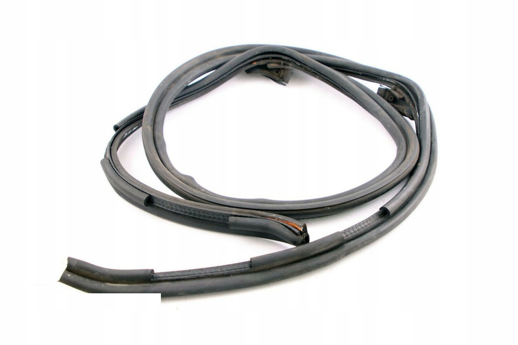 фото №1, Mini cabrio r52 прокладка кришки багажника 7178288