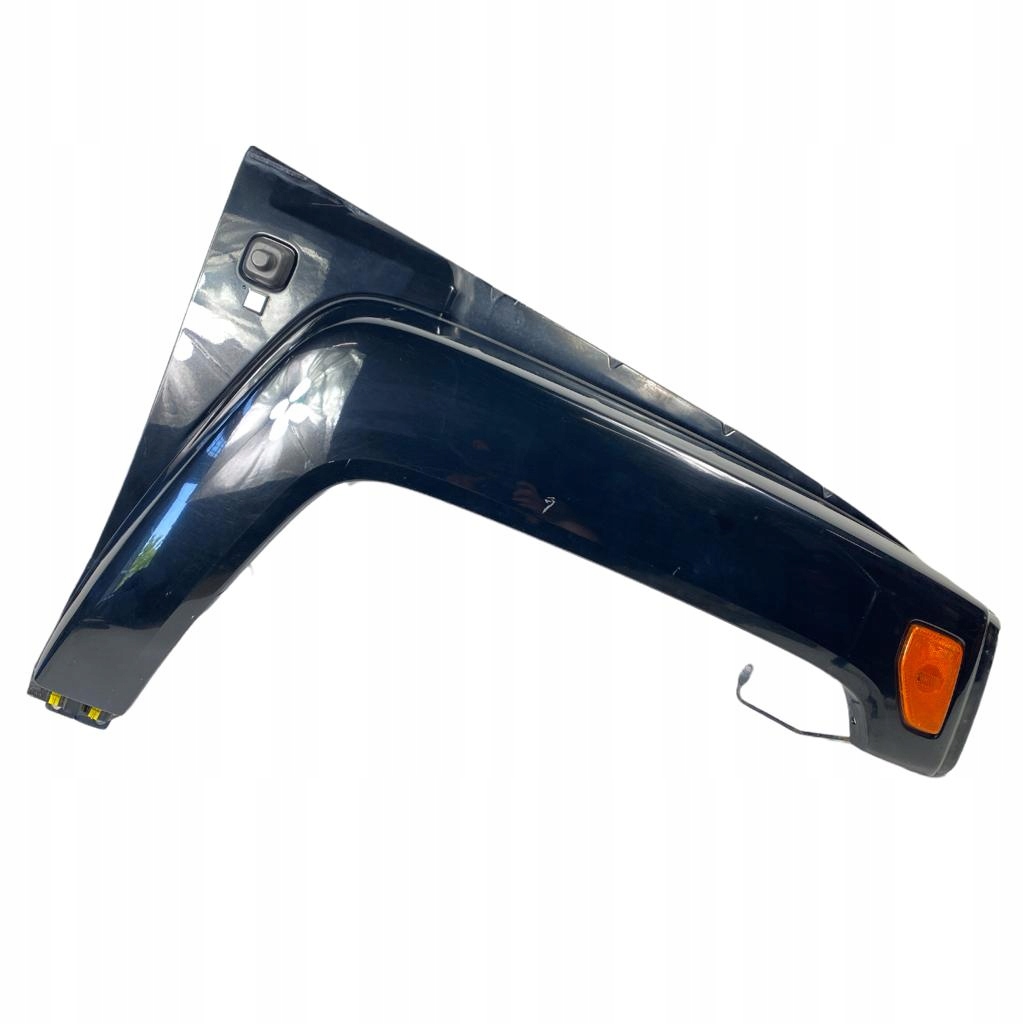 фото №1, Hummer h3 06-10 крила передній rh з молдинг