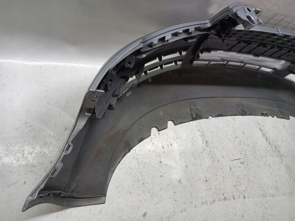 Бампер перед передний audi a4 b7 кабриолет  8e0807233e в Украине