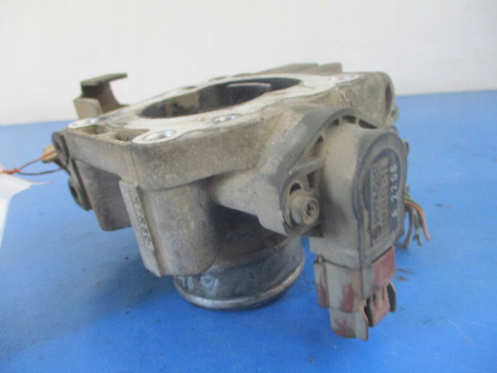 фото №8, Nissan almera n16 1.5b qg15de дроссельная заслонка hitachi rtr50-68