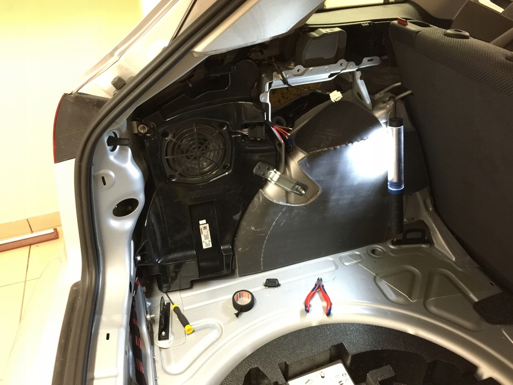 фото №13, Аудиосистема bose audi a3 8p 10 динамиков монтаж кодирование