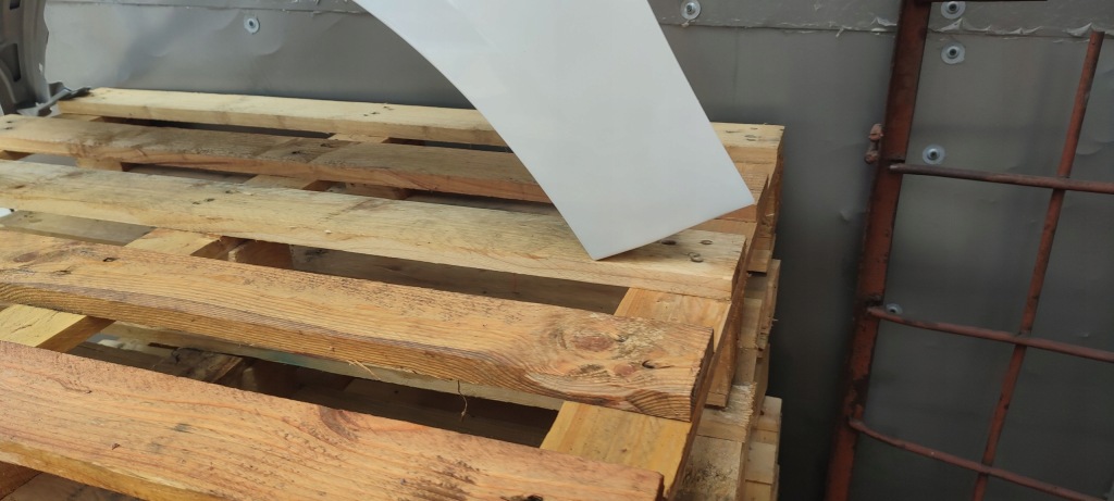 Крыло  левое  стальной tesla model 3 3 07.17-12.23 r дорестайлинг  лак ppsw Киев