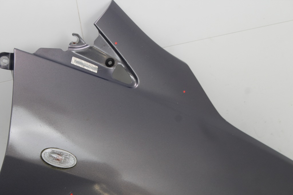 фото №8, Крыло правый перед mazda v 5 05-10r