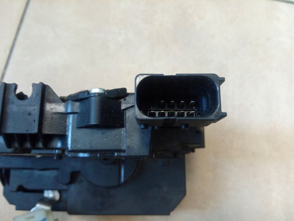 фото №15, Замок дверь opel t. meriva b