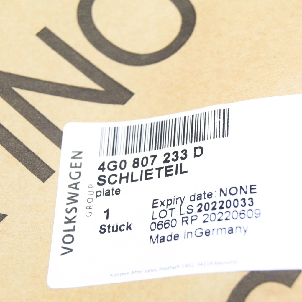 фото №8, Audi rs6 c7 бампер передний верхний средний element замка 4g0807233d oem