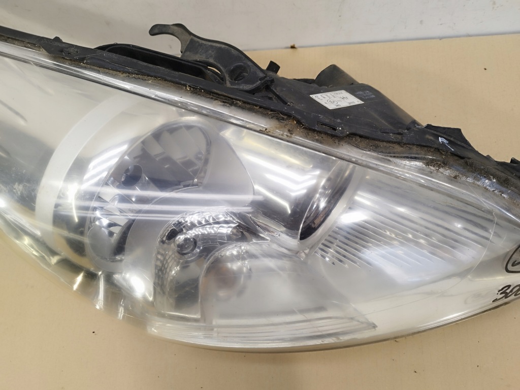 фото №9, Лампа правая правый перед peugeot 3008 i lata 2009-2016 angielska