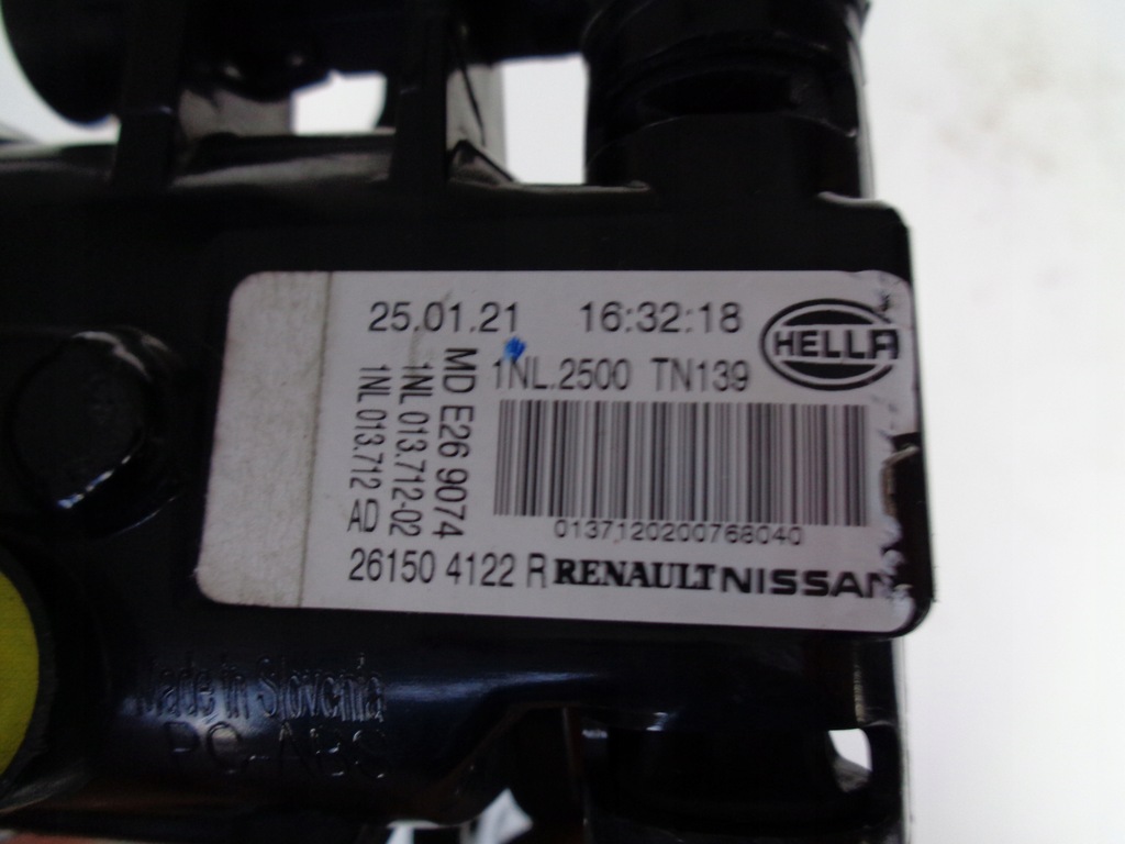 фото №4, Противотуманная фара правый renault clio v 19- led