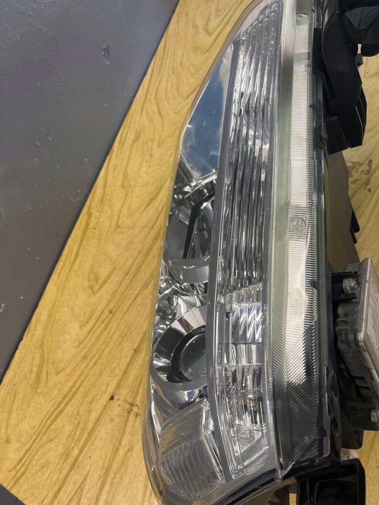 фото №10, Suzuki grand vitara ii 2009 лампа передняя