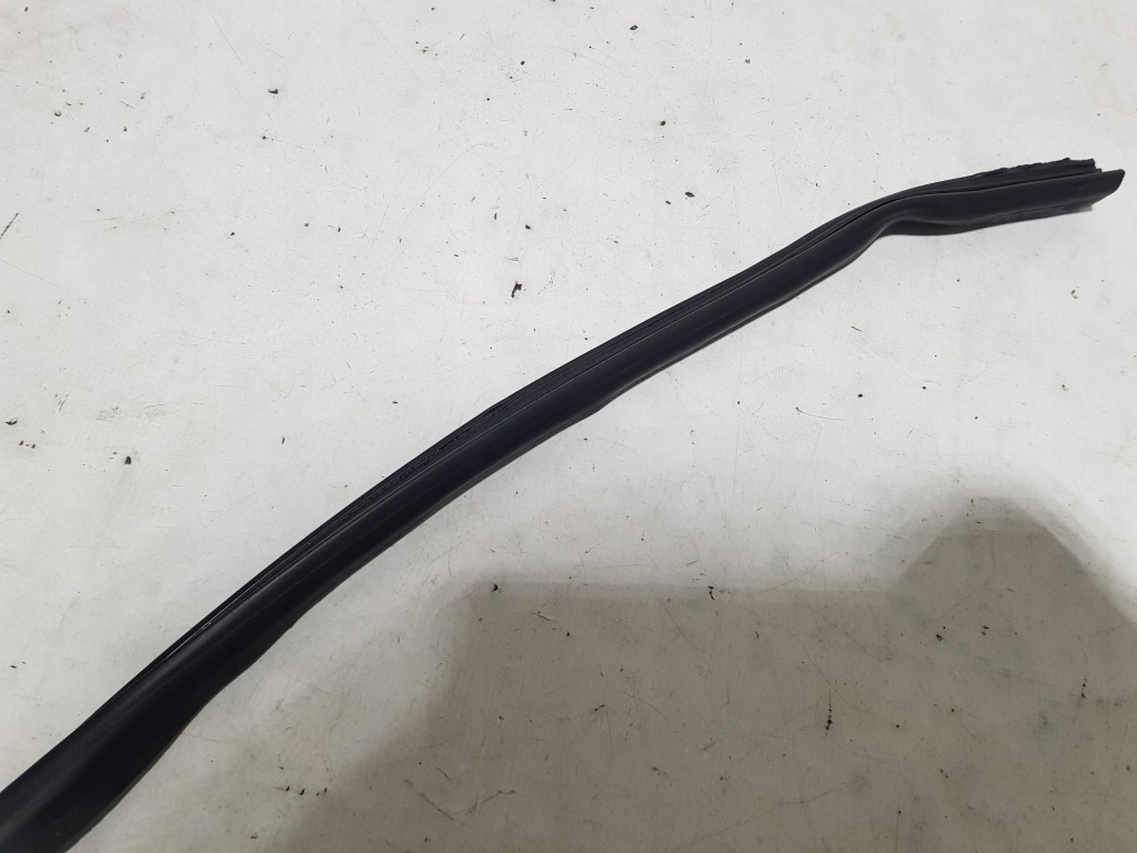 Прокладка стекло левая mercedes sl r230 w230 2307200878 Оригинал